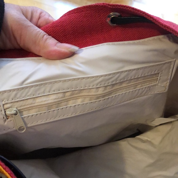 ⭐️Host Pick⭐️ - Looney Tunes backpack - Picture 6 of 16